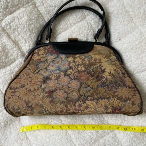 Verdi Vintage Tapestry Carpetbag Handled Purse - Picture 3 of 11